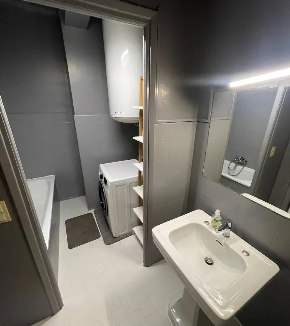Cozy Flat In Central Nice France